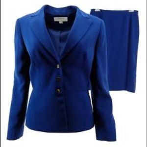 Tahari Skirt Suit 2P